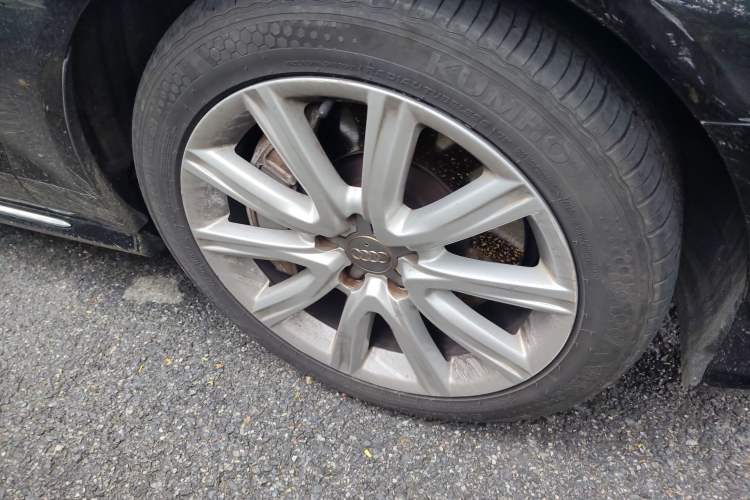 Used Audi A6L 2016 50 TFSI quattro Luxury Edition Right Front Wheel Hub