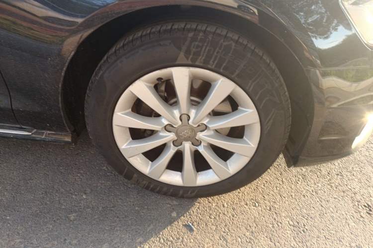 Used Audi A6L 2016 TFSI Technology Edition Right Front Wheel Hub