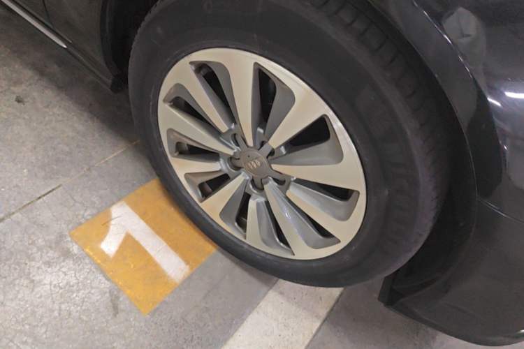 Used Audi A6L 2016 30 FSI Comfort Version Right Front Wheel Hub