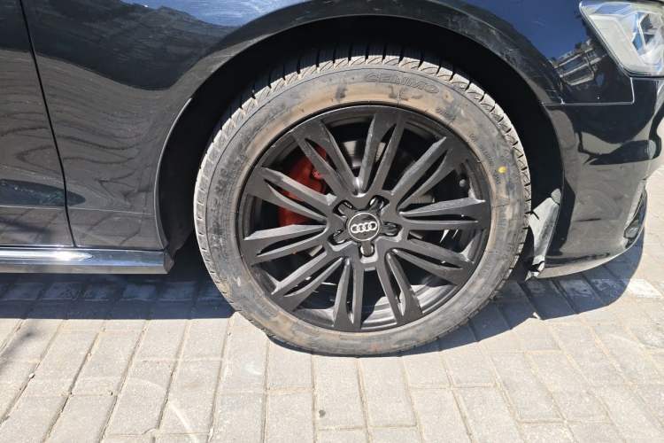 Used Audi A6L 2016 TFSI Technology Edition Right Front Wheel Hub