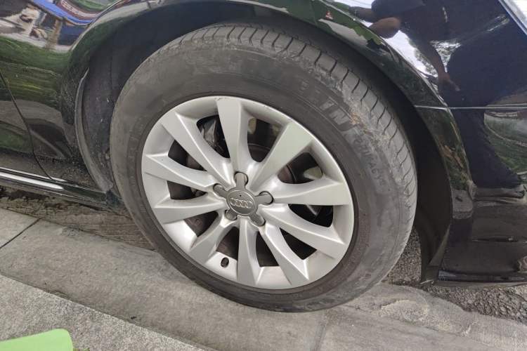 Used Audi A6L 2016 TFSI Technology Edition Right Front Wheel Hub