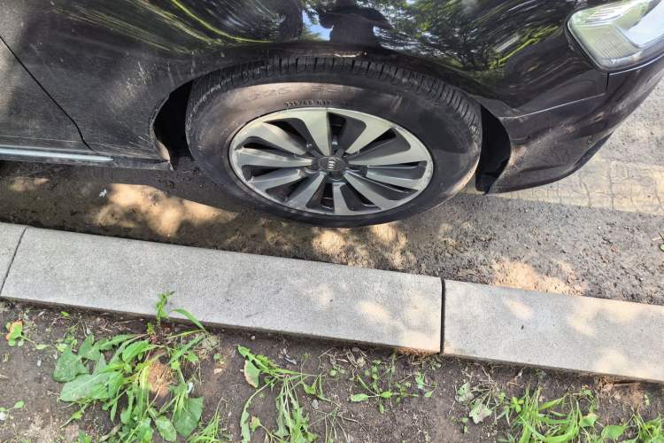Used Audi A6L 2016 TFSI Comfort Model Right Front Wheel Hub