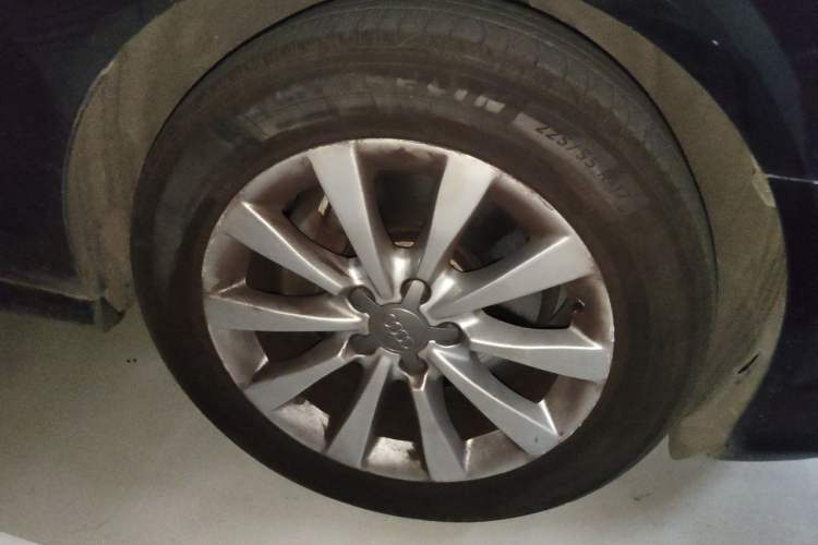 Used Audi A6L 2016 30 FSI Technology Model Right Front Wheel Hub