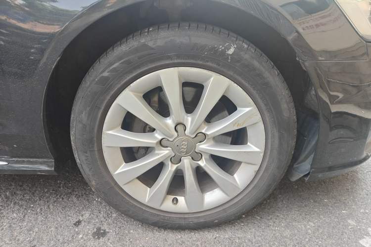 Used Audi A6L 2016 TFSI Technology Edition Right Front Wheel Hub