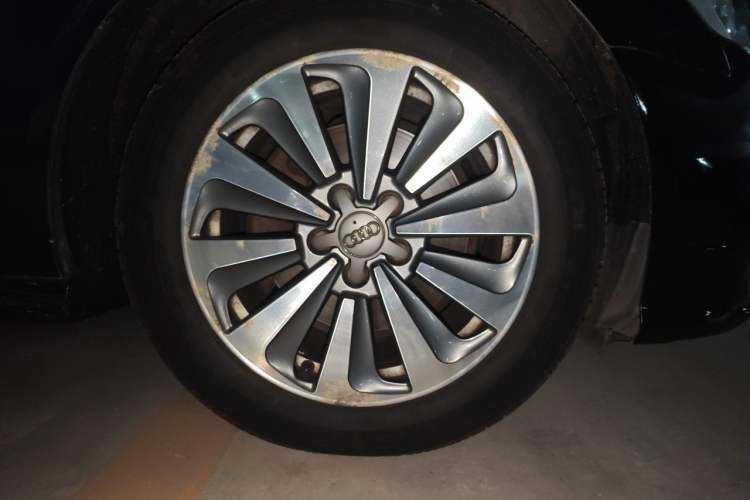 Used Audi A6L 2016 30 FSI Comfort Version Right Front Wheel Hub