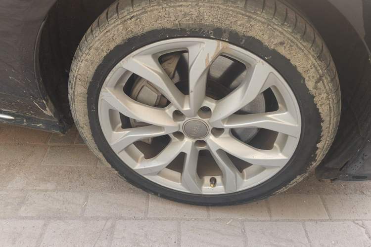 Used Audi A6L 2016 45 TFSI quattro Sport Edition Right Front Wheel Hub