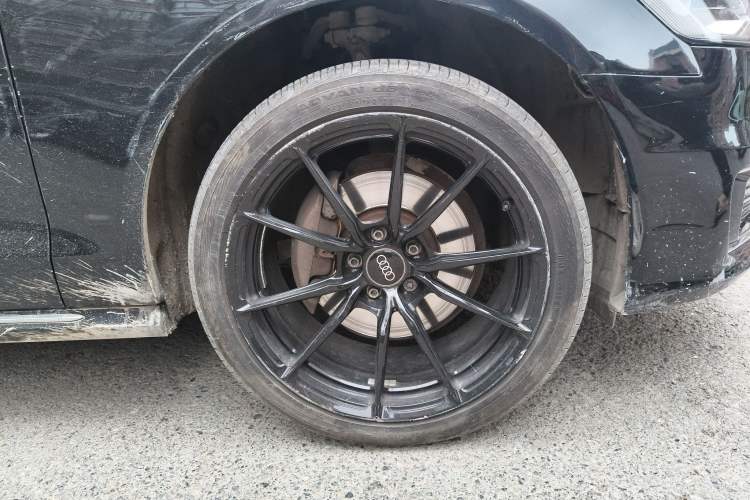 Used Audi A6L 2016 TFSI Technology Edition Right Front Wheel Hub