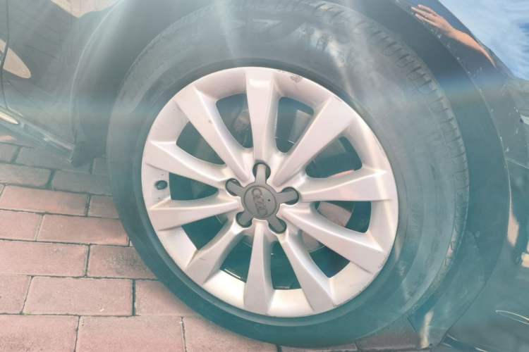 Used Audi A6L 2016 30 FSI Technology Model Right Front Wheel Hub