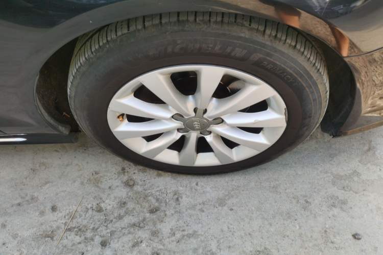 Used Audi A6L 2016 30 FSI Comfort Version Right Front Wheel Hub