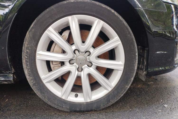 Used Audi A6L 2016 50 TFSI quattro Luxury Edition Right Front Wheel Hub