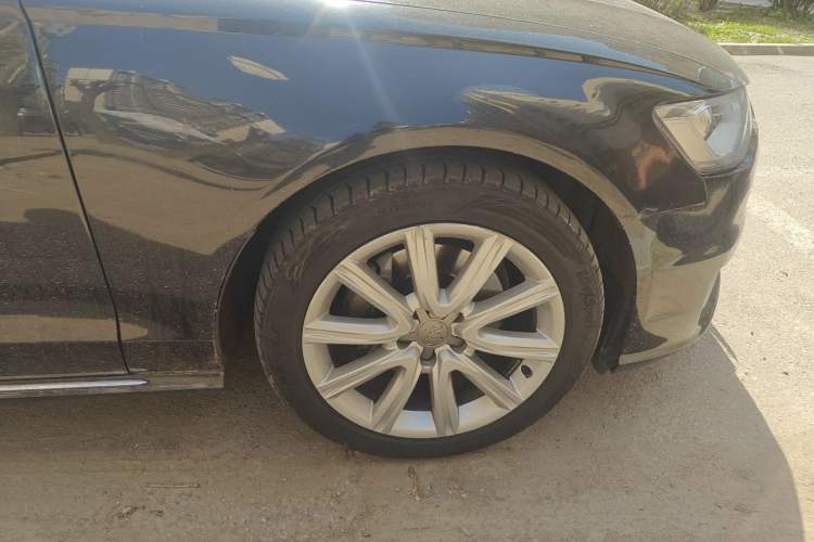 Used Audi A6L 2016 TFSI Technology Edition Right Front Wheel Hub