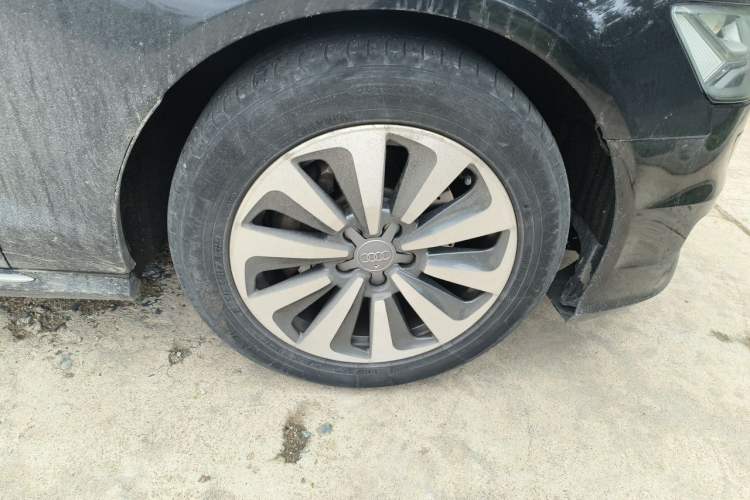 Used Audi A6L 2016 30 FSI Comfort Version Right Front Wheel Hub