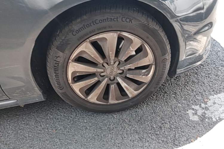 Used Audi A6L 2016 30 FSI Comfort Version Right Front Wheel Hub