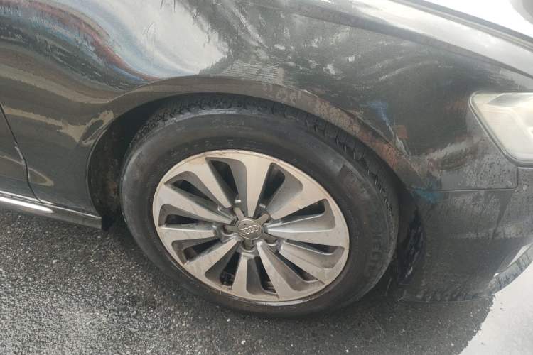 Used Audi A6L 2016 30 FSI Comfort Version Right Front Wheel Hub