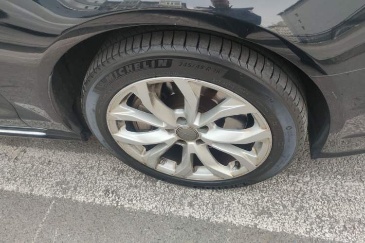 Used Audi A6L 2016 45 TFSI quattro Sport Edition Right Front Wheel Hub