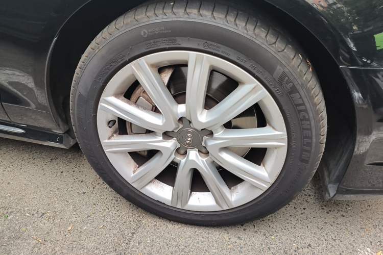 Used Audi A6L 2016 50 TFSI quattro Luxury Edition Right Front Wheel Hub