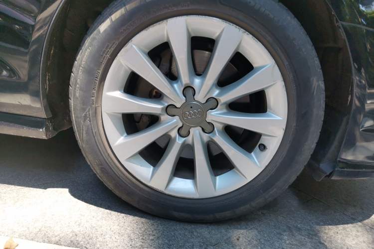 Used Audi A6L 2016 TFSI Technology Edition Right Front Wheel Hub