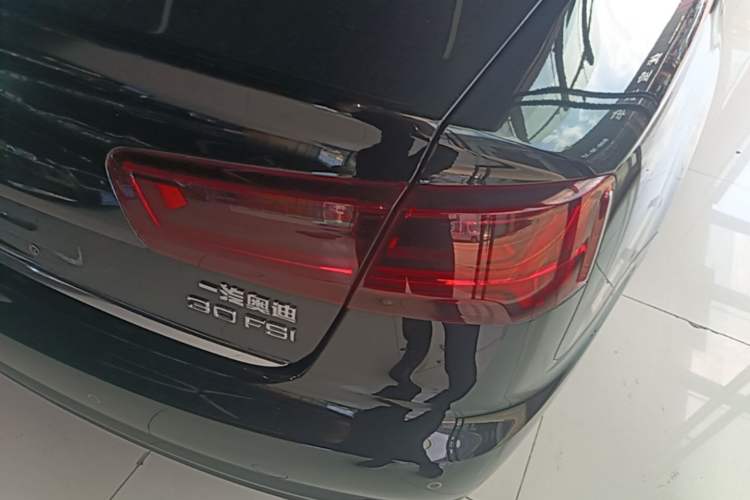Used Audi A6L 2016 30 FSI Comfort Version Right Rear Taillight