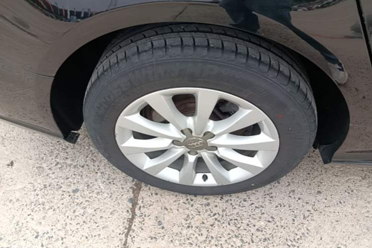 Used Audi A6L 2016 TFSI Technology Edition Right Rear Wheel Hub