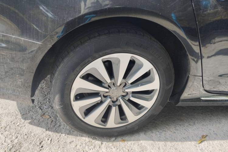 Used Audi A6L 2016 30 FSI Comfort Version Right Rear Wheel Hub