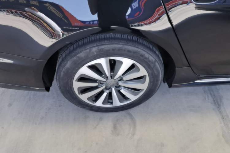Used Audi A6L 2016 30 FSI Comfort Version Right Rear Wheel Hub