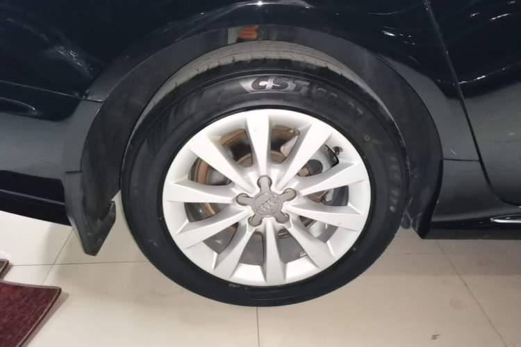 Used Audi A6L 2016 TFSI Technology Edition Right Rear Wheel Hub