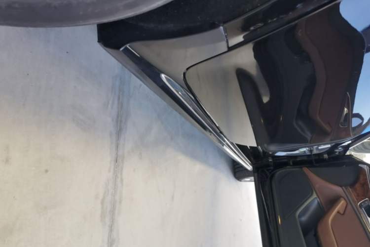 Used Audi A6L 2016 30 FSI Comfort Version Right Side Sill