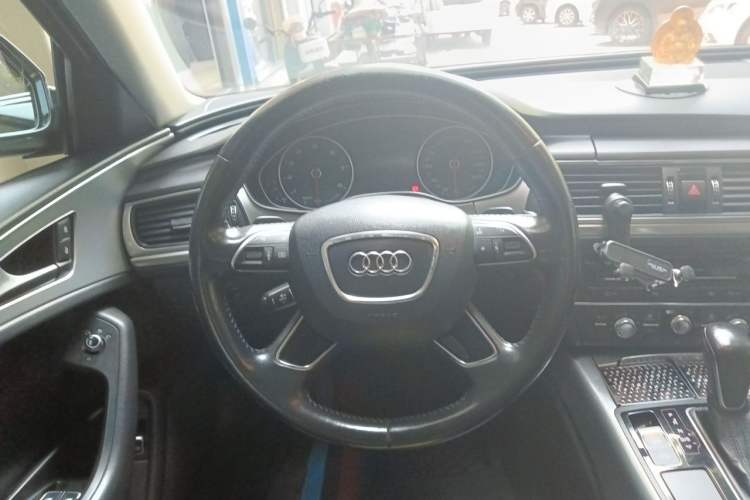 Used Audi A6L 2016 TFSI Technology Edition Steering Wheel