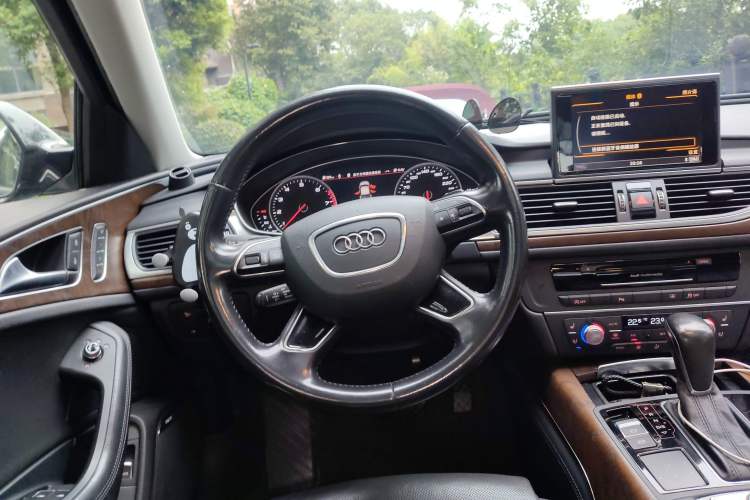 Used Audi A6L 2016 50 TFSI quattro Luxury Edition Steering Wheel