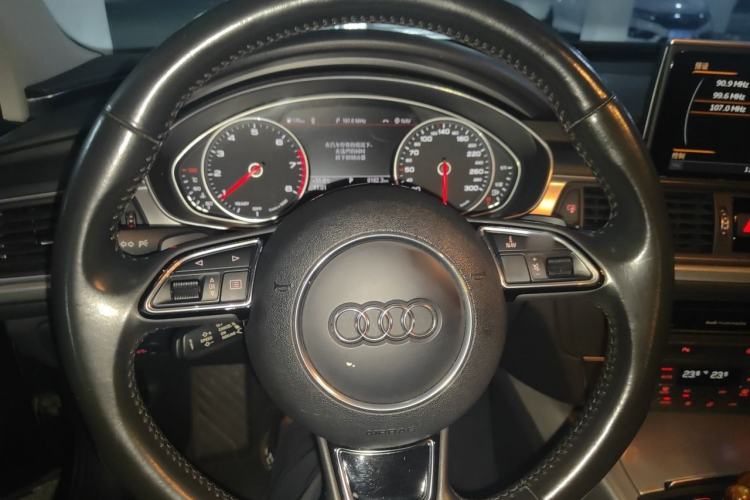 Used Audi A6L 2016 TFSI Sport Edition Steering Wheel
