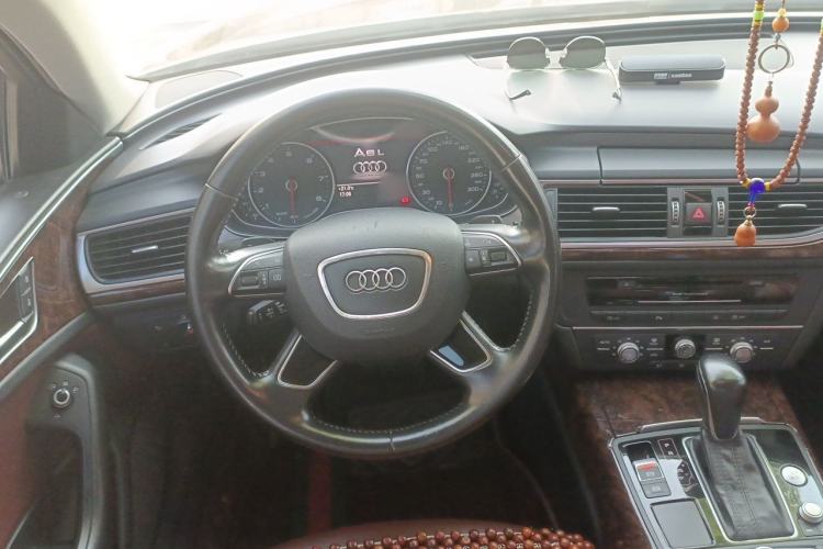Used Audi A6L 2016 TFSI Technology Edition Steering Wheel