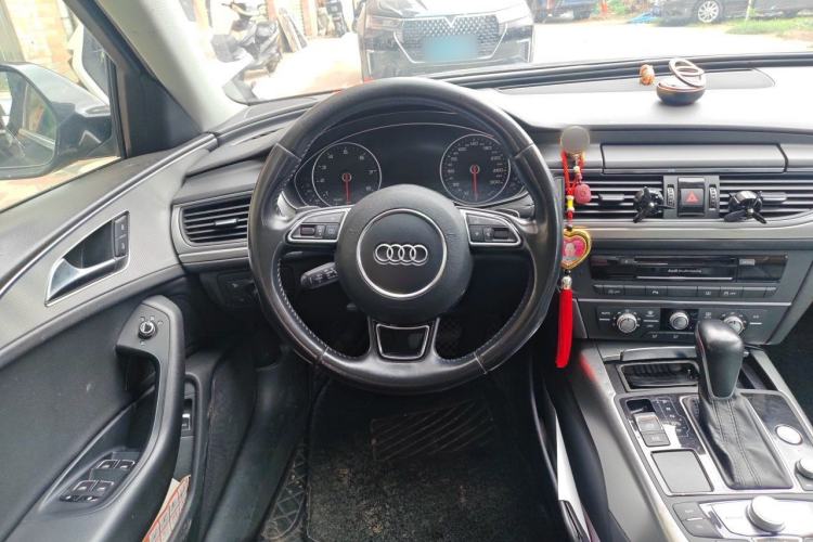Used Audi A6L 2016 TFSI Technology Edition Steering Wheel