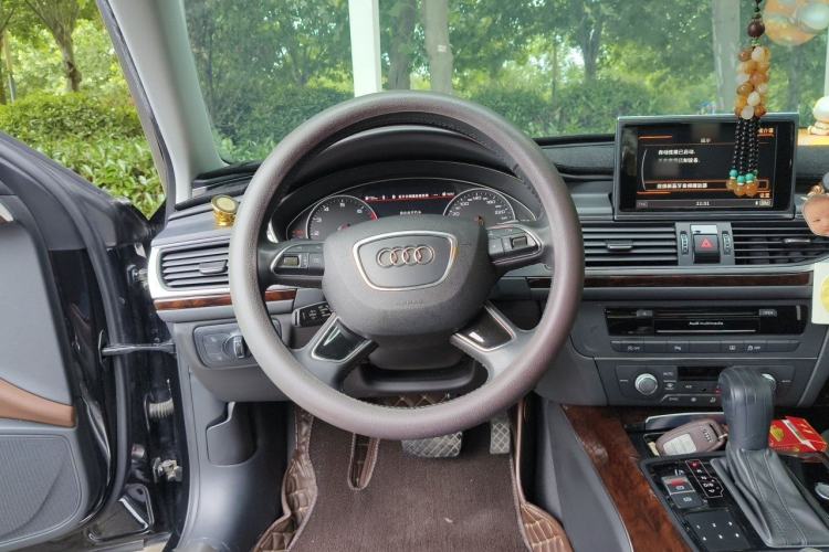 Used Audi A6L 2016 30 FSI Comfort Version Steering Wheel