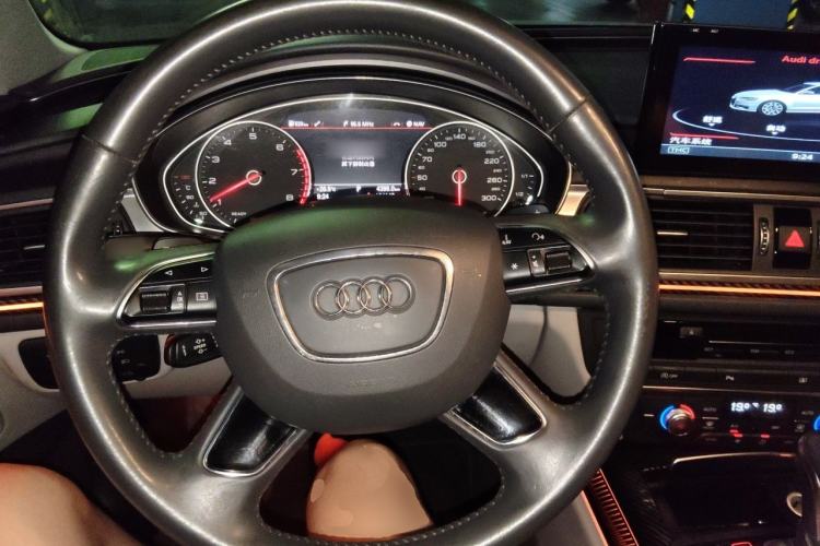 Used Audi A6L 2016 30 FSI Comfort Version Steering Wheel