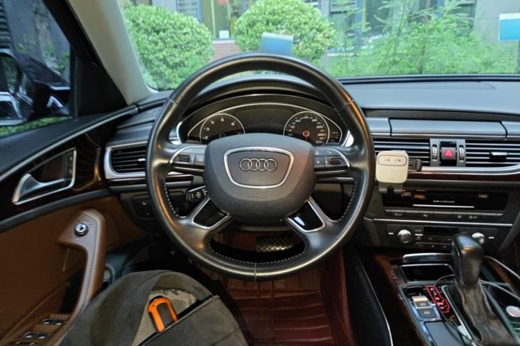 Used Audi A6L 2016 30 FSI Comfort Version Steering Wheel