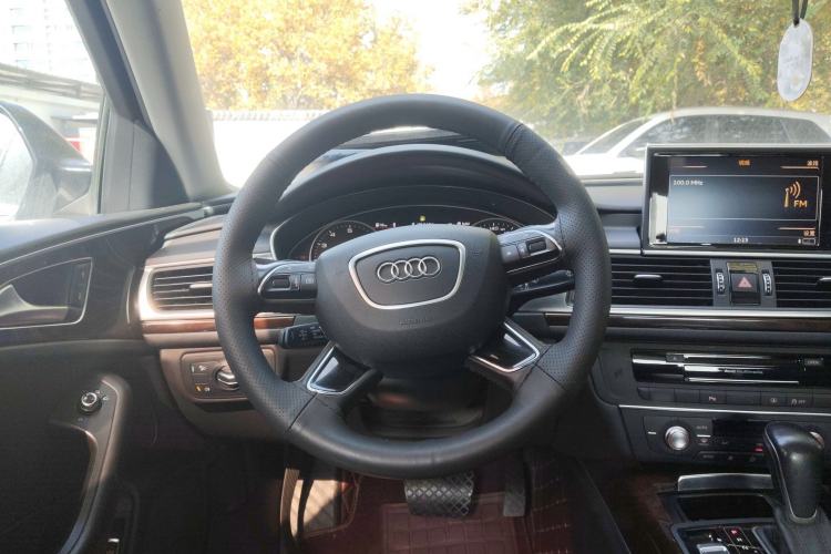 Used Audi A6L 2016 30 FSI Comfort Version Steering Wheel