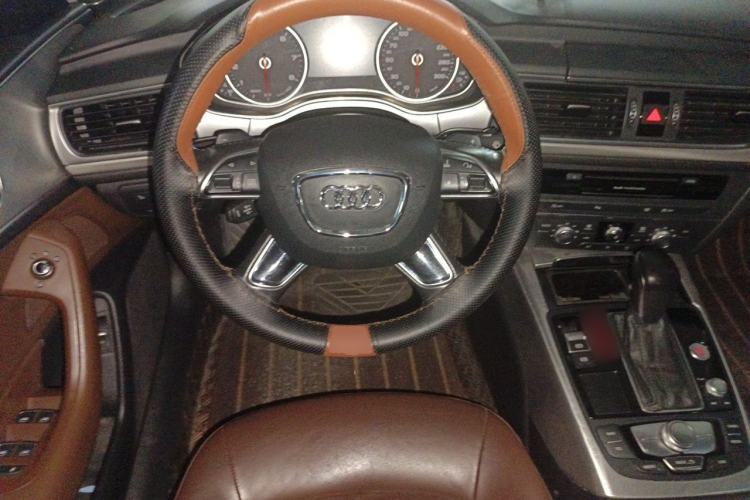 Used Audi A6L 2016 30 FSI Comfort Version Steering Wheel