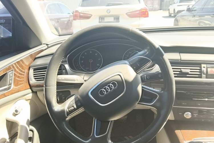 Used Audi A6L 2016 30 FSI Comfort Version Steering Wheel