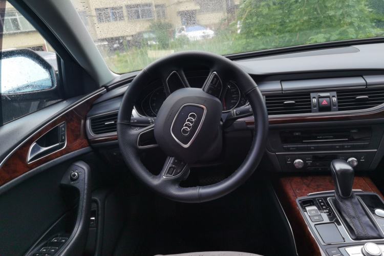 Used Audi A6L 2016 30 FSI Comfort Version Steering Wheel