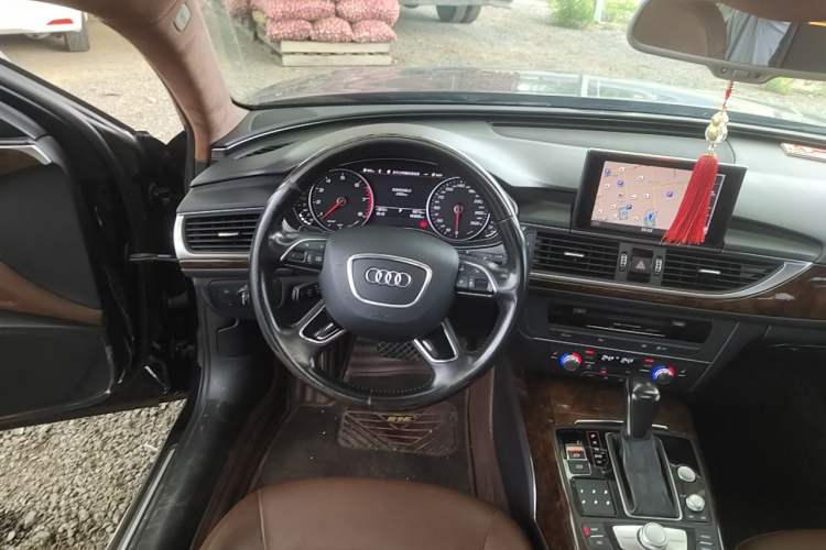 Used Audi A6L 2016 30 FSI Comfort Version Steering Wheel