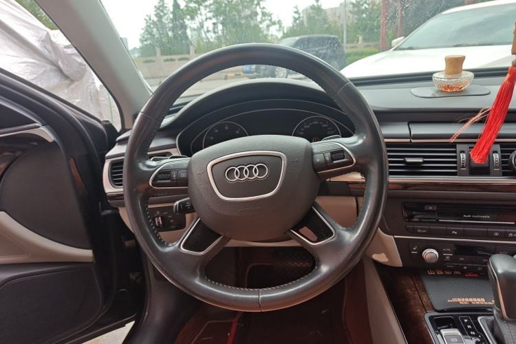 Used Audi A6L 2016 30 FSI Comfort Version Steering Wheel