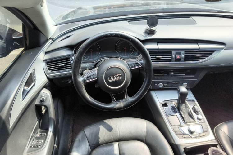 Used Audi A6L 2016 TFSI Sport Edition Steering Wheel