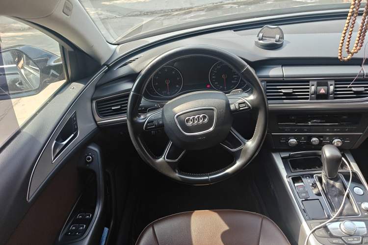 Used Audi A6L 2016 TFSI Technology Edition Steering Wheel
