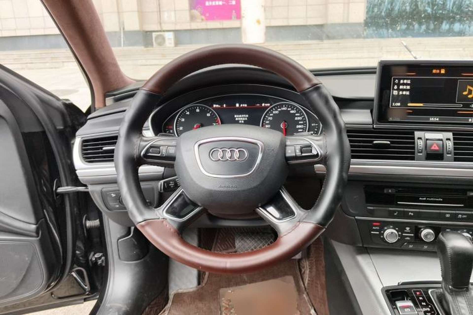 Used Audi A6L 2016 TFSI Comfort Model Steering Wheel