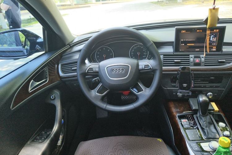 Used Audi A6L 2016 30 FSI Comfort Version Steering Wheel