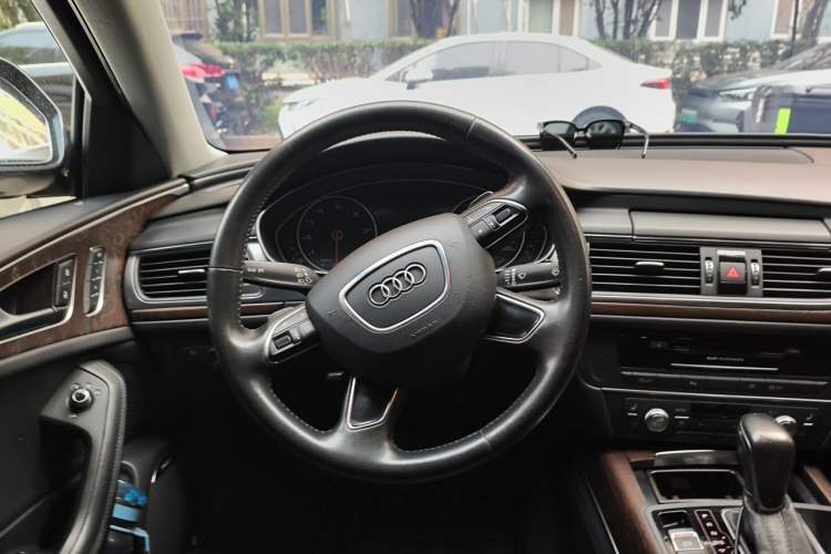 Used Audi A6L 2016 50 TFSI quattro Luxury Edition Steering Wheel
