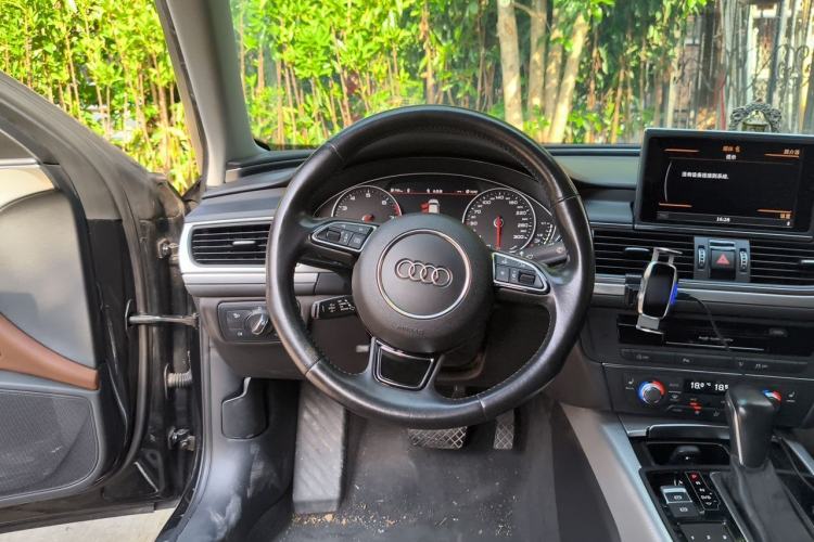 Used Audi A6L 2016 45 TFSI quattro Sport Edition Steering Wheel