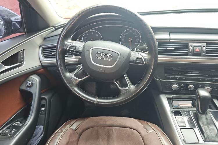 Used Audi A6L 2016 TFSI Technology Edition Steering Wheel