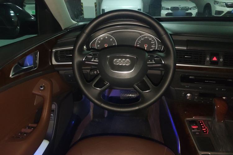 Used Audi A6L 2016 30 FSI Comfort Version Steering Wheel
