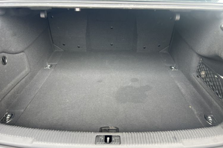 Used Audi A6L 2016 TFSI Technology Edition Trunk